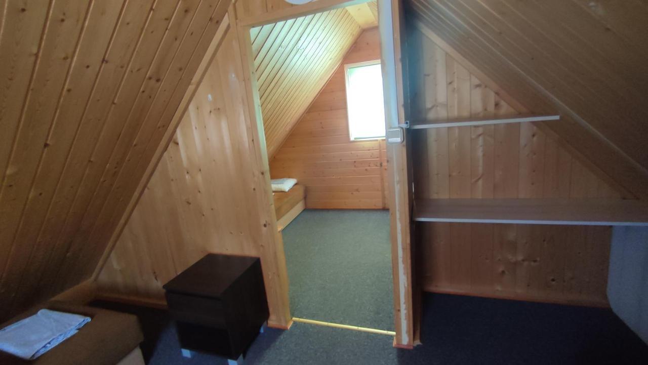 Pietrowe Domki Klif 6Os,Duze Tarasy Dzika Plaza Laka Bociek Duze Tarasy Szlaki Rowerowe Pieski 25Zldzien Debina  Exterior photo